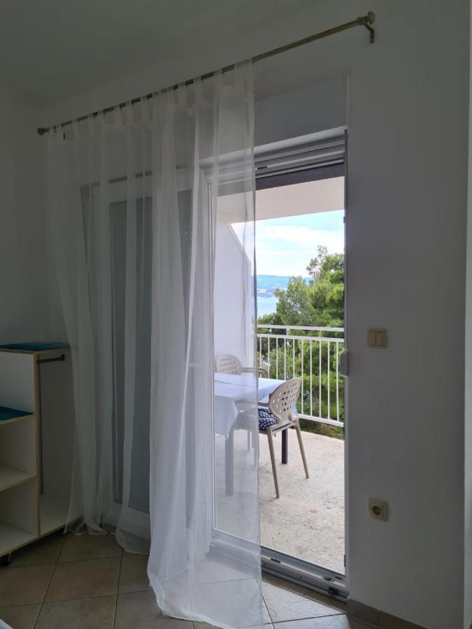 אומיס Oasis Of Peace Apartment מראה חיצוני תמונה
